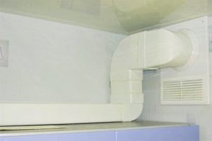 Установка воздуховода для кухонной вытяжки в Назрани